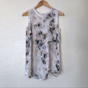 Vera Wang; Mesh Yoke Trim Sleeveless Tunic